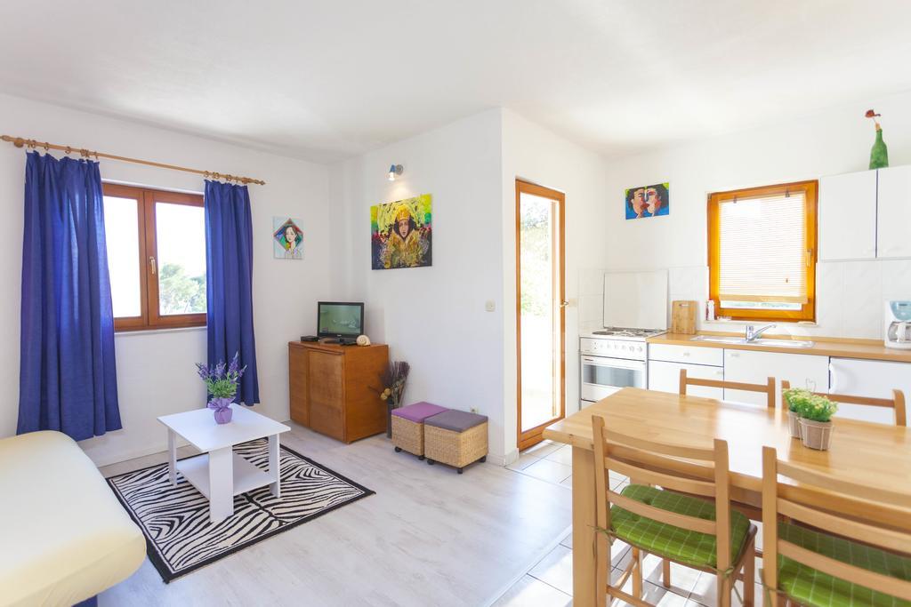 Meri Apartments - Puharic Makarska Zimmer foto